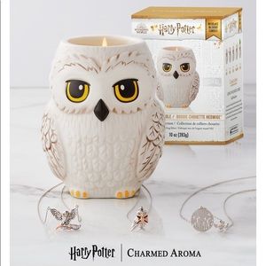 Harry Potter Hedwig Owl Candle w/necklace